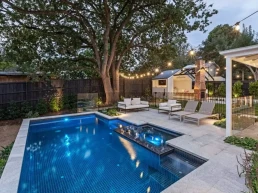 Luxury pool and home builders Melbourne