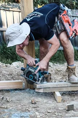 luxury home builders Melbourne