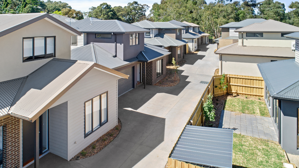 Custom-Built Luxury Homes