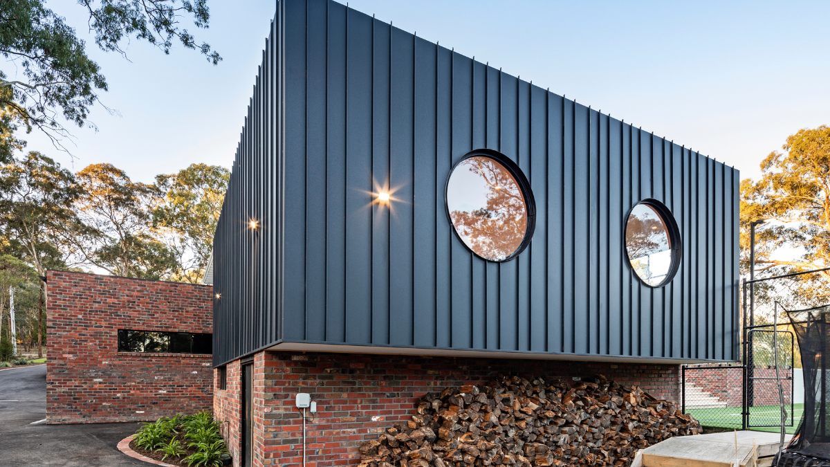 Custom-Built Luxury Homes