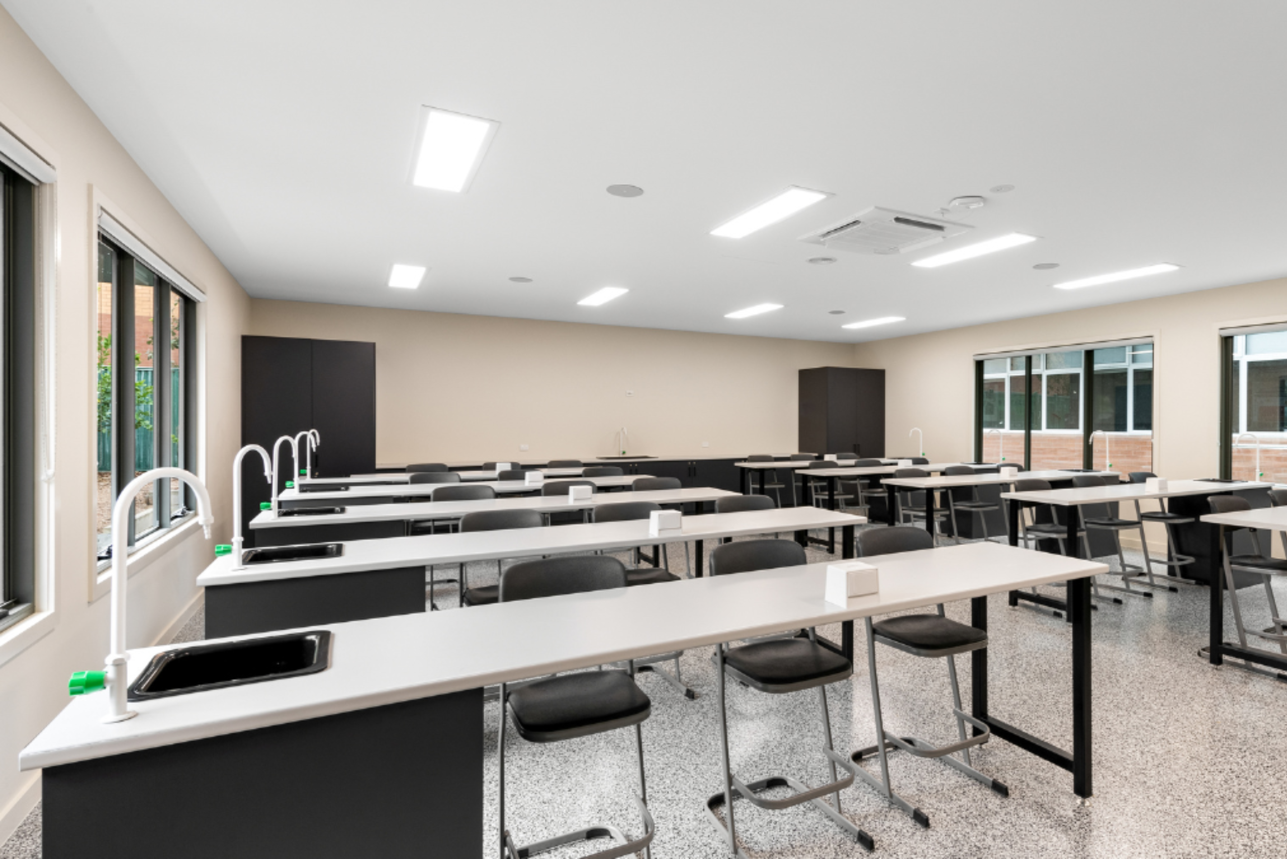 science laboratory bespoke commercial build